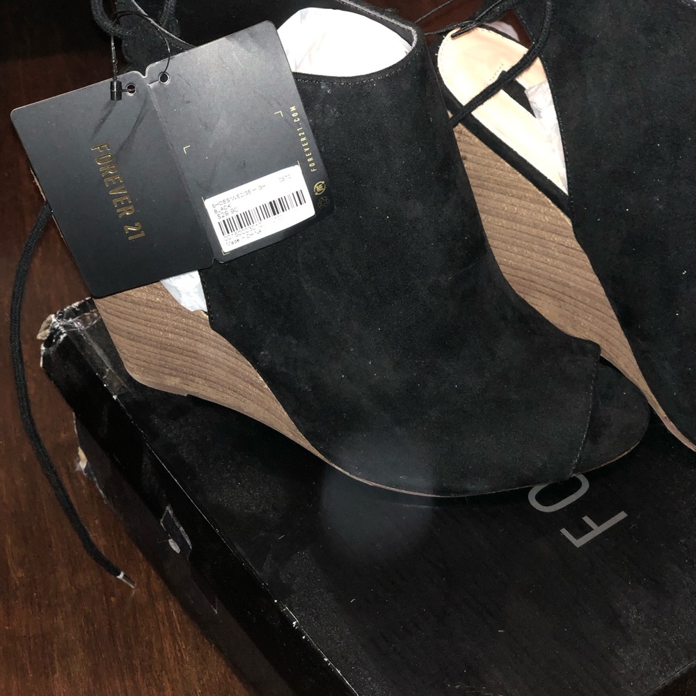 Forever 21 peep toe booties